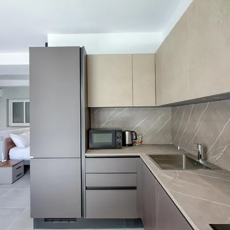 Apartment Stylish Heart Of St Julians Sleeps 5